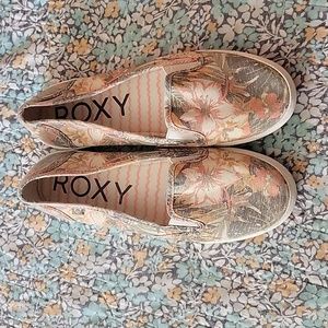 Roxy Floral Loafers